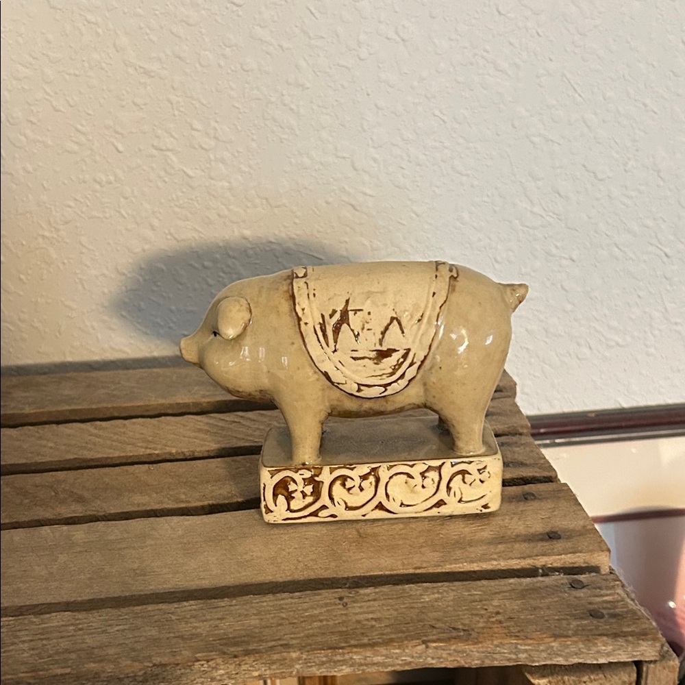 Rustic Cream Pig Figurine Farmhouse Chic